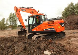 Pásová rypadla Doosan DX140LC-3