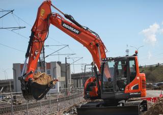 Pásová rypadla Doosan DX140LCR-3
