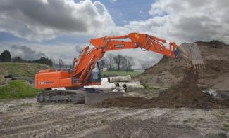 Pásová rypadla Doosan DX 225LC-3