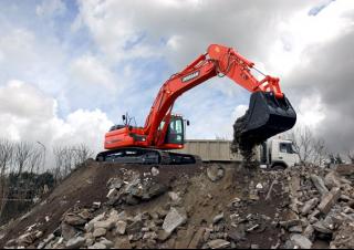 Pásová rypadla Doosan DX 380 LC