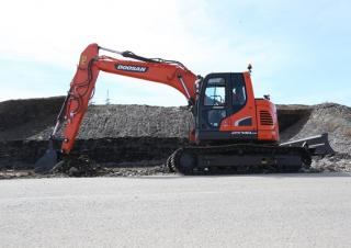 Pásová rypadla Doosan DX140LCR-5