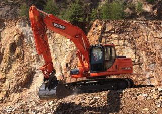 Pásová rypadla Doosan DX225LC-3 SLR