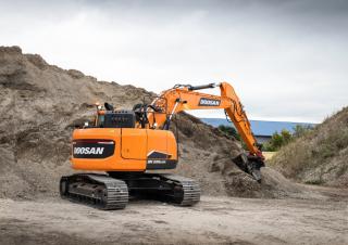 Pásová rypadla Doosan DX235LCR-7