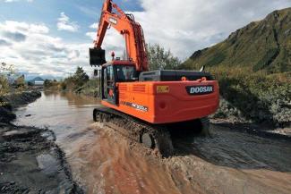 Elektrická pásová rypadla Doosan DX300NLC-3