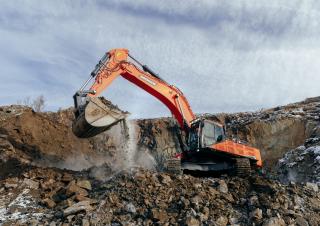 Pásová rypadla Doosan DX490LC-7