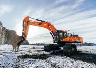 Pásová rypadla Doosan DX530LC-7