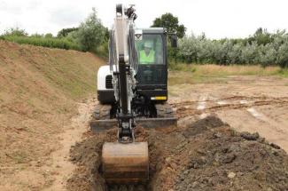 Pásová rypadla Bobcat E62