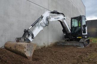 Pásová rypadla Bobcat E62