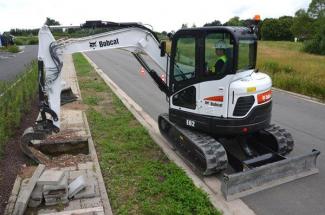 Pásová rypadla Bobcat E62
