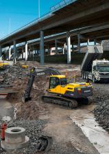 Pásová rypadla Volvo EC220DL