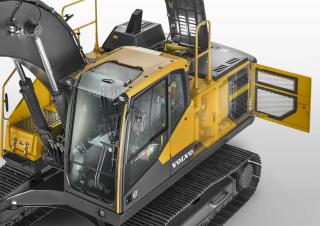 Pásová rypadla Volvo EC220ELR