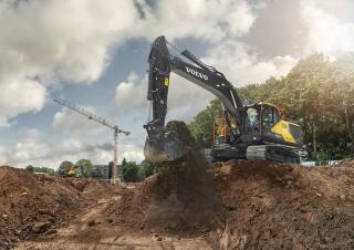 Pásová rypadla Volvo EC250ERL