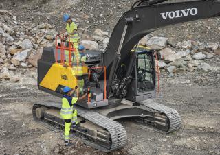 Pásová rypadla Volvo EC300E L Hybrid