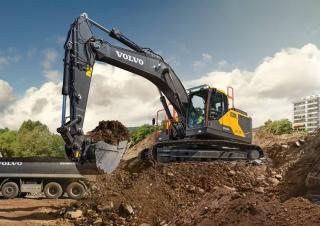 Pásová rypadla Volvo EC300ERL