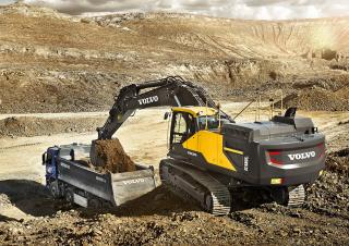 Pásová rypadla Volvo EC480EL