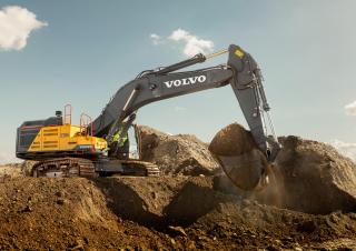 Pásová rypadla Volvo EC750E