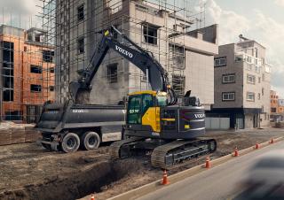 Pásová rypadla Volvo ECR235EL