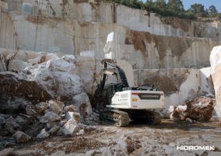 Pásová rypadla Hidromek HMK 390 LC HD