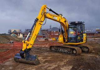 Pásová rypadla JCB JS131 LC