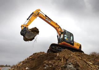 Pásová rypadla JCB JS180 LC