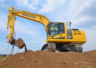 Pásová rypadla Komatsu PC210LCi-10