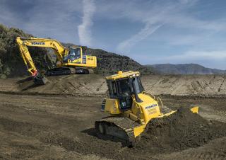 Pásová rypadla Komatsu PC210LCi-10