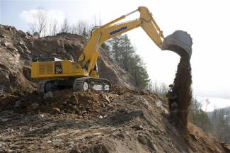 Pásová rypadla Komatsu PC700LC-8