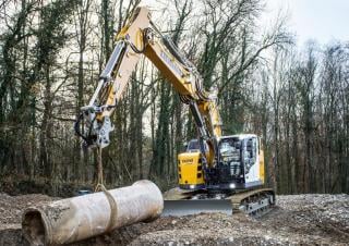 Pásová rypadla Liebherr R 926 Compact Litronic 