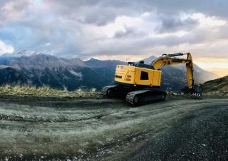 Pásová rypadla Liebherr R 936 Compact Litronic 
