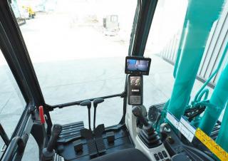 Pásová rypadla Kobelco SK 180 LC 10E