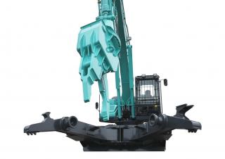 Pásová rypadla Kobelco SK 210 D 10 CD
