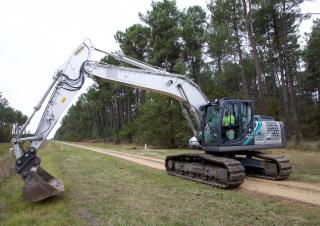 Pásová rypadla Kobelco SK 210 H LC 10