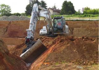 Pásová rypadla Kobelco SK 210 H LC 10