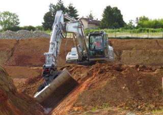 Pásová rypadla Kobelco SK 210 H LC 10E 