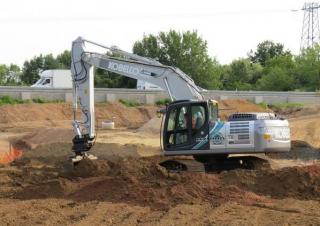 Pásová rypadla Kobelco SK 210 H NLC 10E