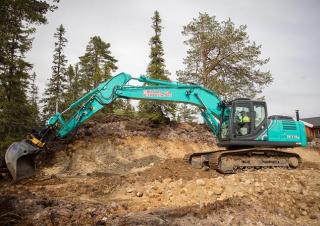 Pásová rypadla Kobelco SK 210 SNLC 10E