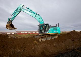 Pásová rypadla Kobelco SK 260 NLC 10