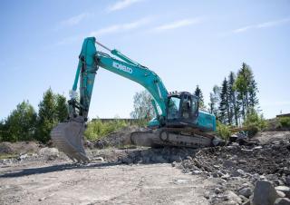 Pásová rypadla Kobelco SK 260 NLC 10