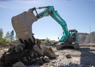 Pásová rypadla Kobelco SK 260 NLC 10E