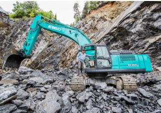 Pásová rypadla Kobelco SK 350 LC 10