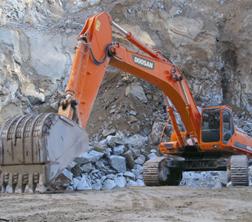 Pásová rypadla Doosan Solar 470 LC-V