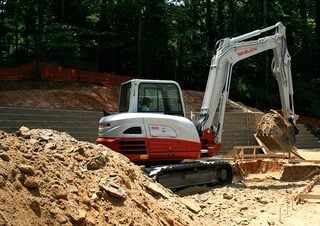 Pásová rypadla Takeuchi TB 285
