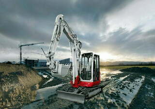 Pásová rypadla Takeuchi TB 370 CM