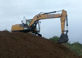 Pásová rypadla XCMG XE140I