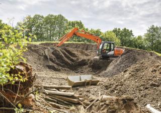 Pásová rypadla Hitachi ZX 130 LCN-5 B