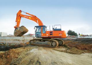 Pásová rypadla Hitachi ZX 460 LCH