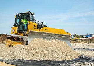 Pásové buldozery Caterpillar D4 XL