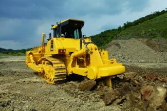 Pásové buldozery Komatsu D155AX-8E0