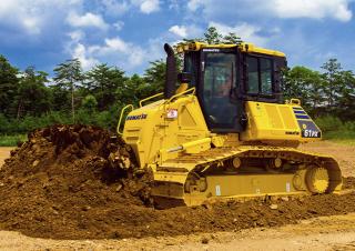 Pásové buldozery Komatsu D61PX-24E0