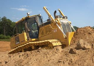 Pásové buldozery Komatsu D65PX-18E0